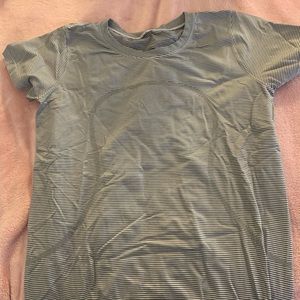 Lululemon swiftly short sleeve!